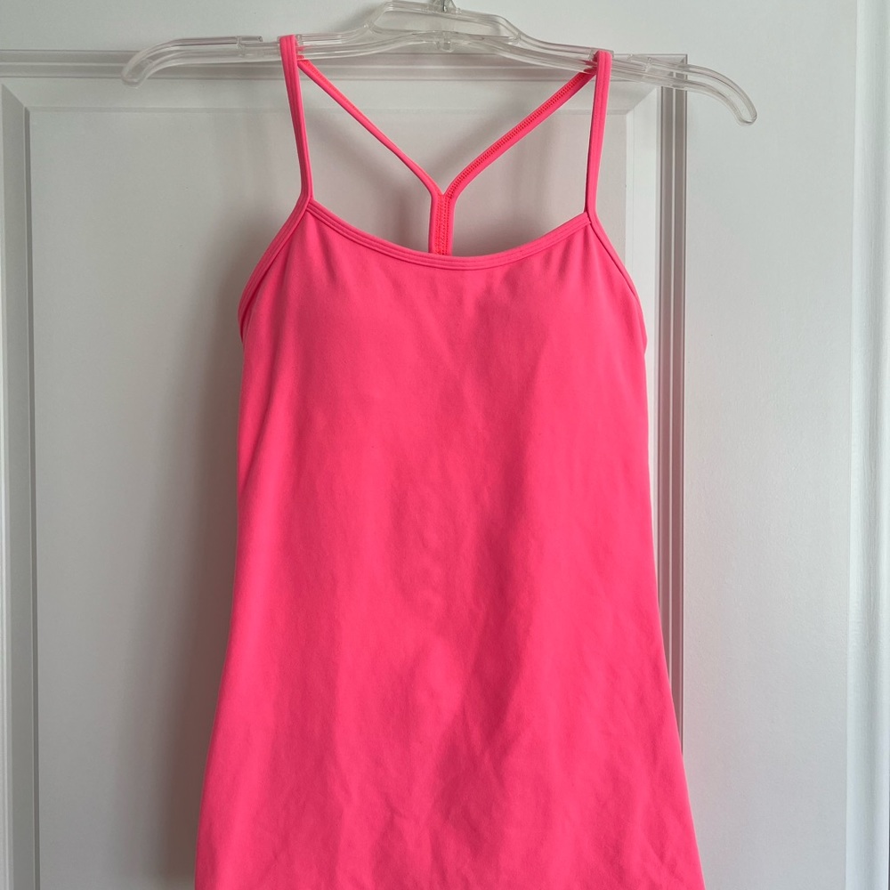 Lululemon flow Y tank
